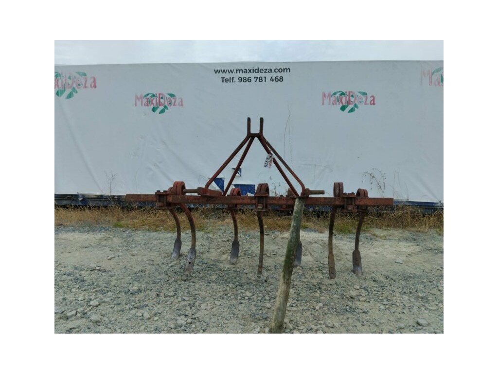 CULTIVADOR 7 BRAZOS 18 US 2718