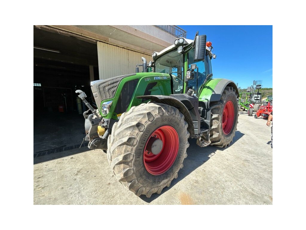 TRACTOR CLIENTE FENDT 828 PROFI PLUS