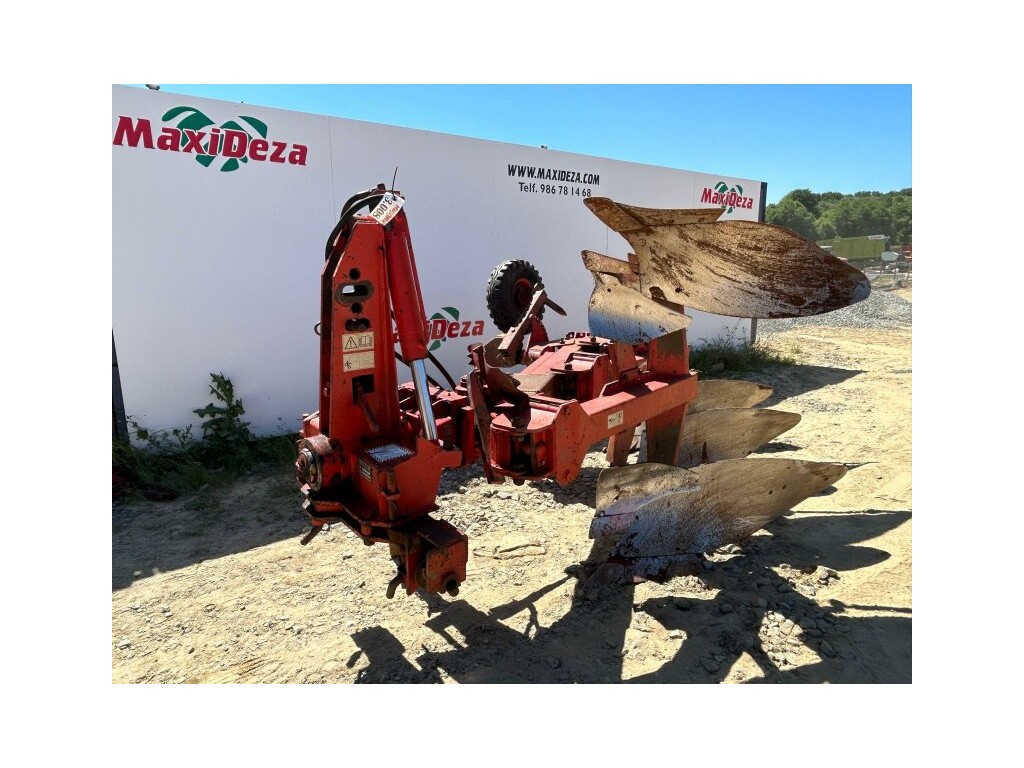 ARADO NAUD 3 SURCOS US 3008