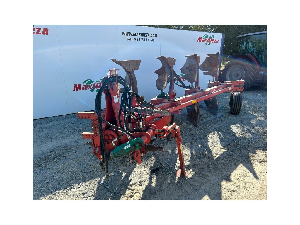 ARADO KVERNELAND CUATRISURCO US 2996