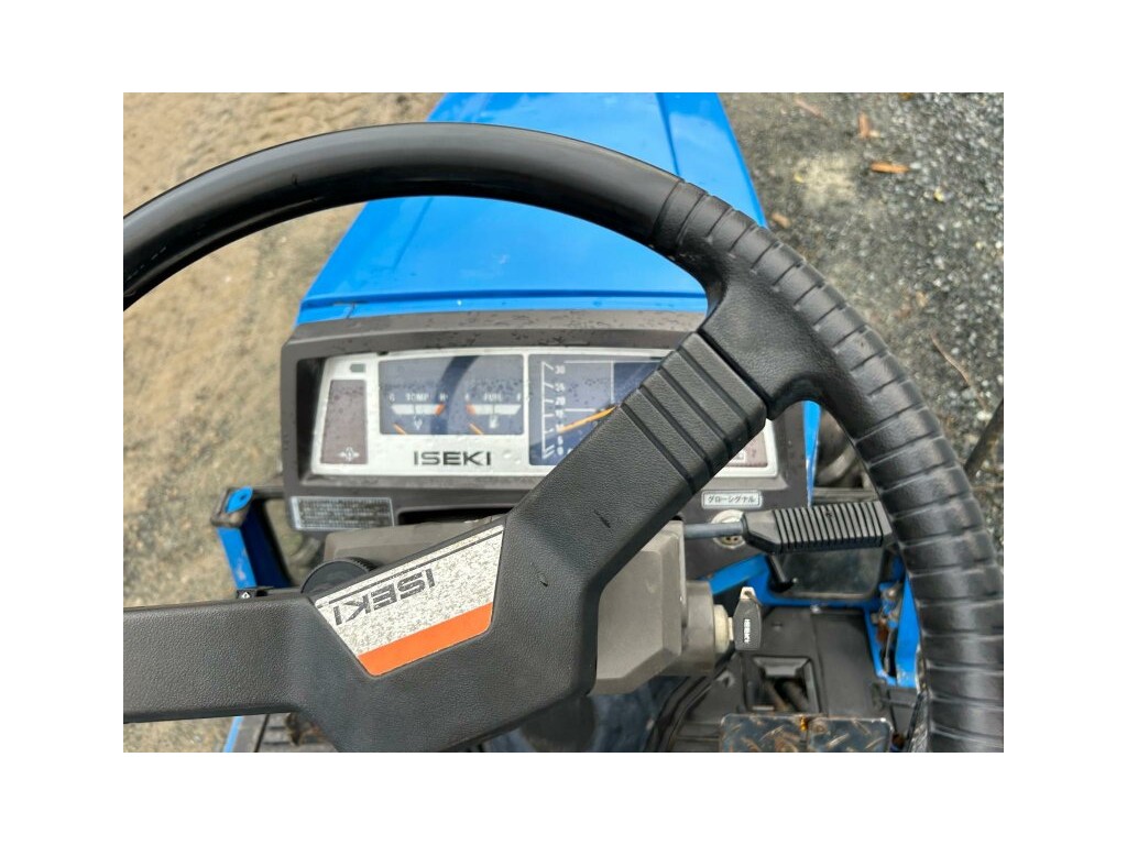 TRACTOR ISEKI TU167 US 3075