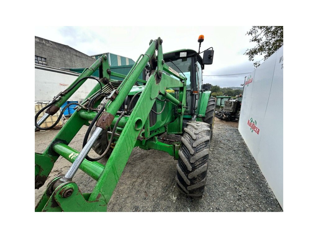 TRACTOR JOHN DEERE 6220 US 2966