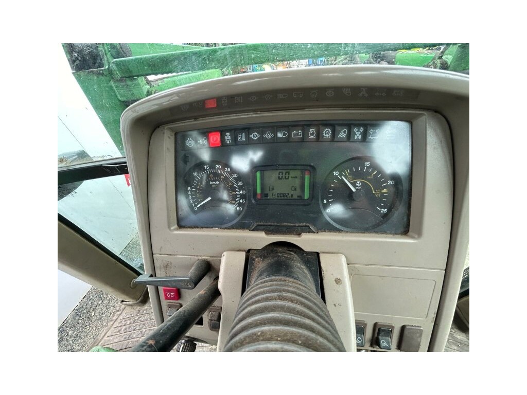 TRACTOR JOHN DEERE 6220 US 2966