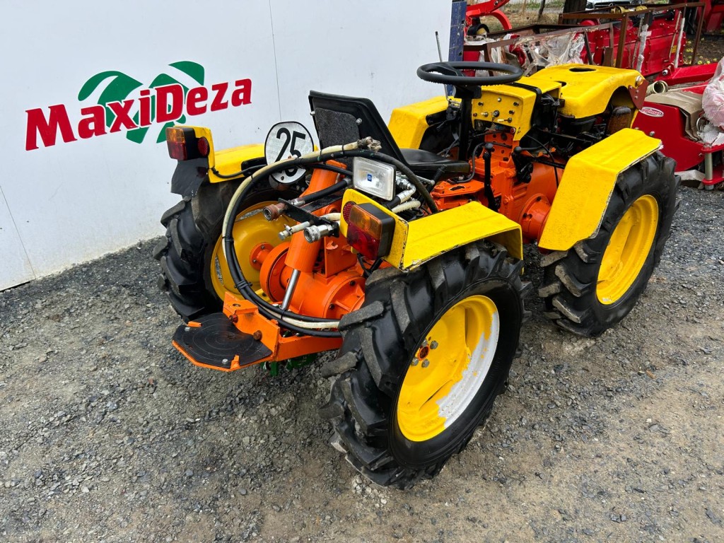 TRACTORCARRO PASQUALI 945 US 2748