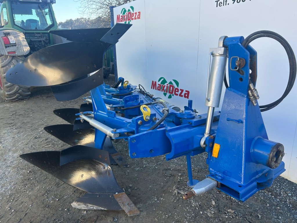 ARADO OVERUM TRISURCO US 3009