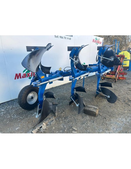 ARADO OVERUM TRISURCO US 3009