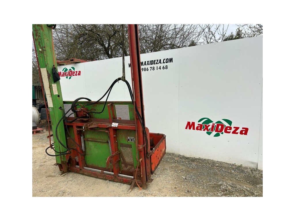 DESENSILADORA CLIENTE STRAUTMANN CON POTRO US 3091