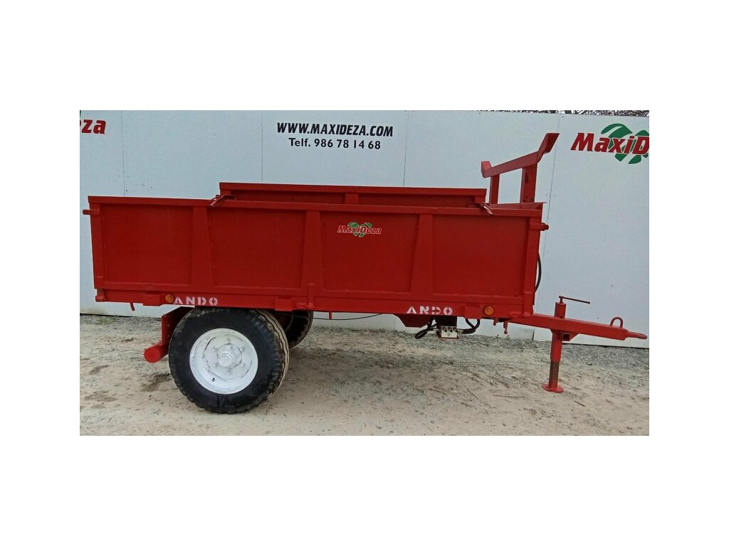 REMOLQUE ANDO SEMINUEVO 2600 X 1600 US 3149
