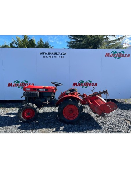 TRACTOR KUBOTA B7000 US 3366