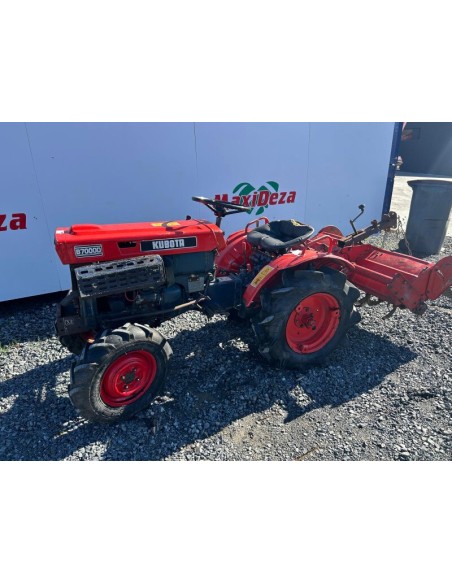 TRACTOR KUBOTA B7000 US 3366
