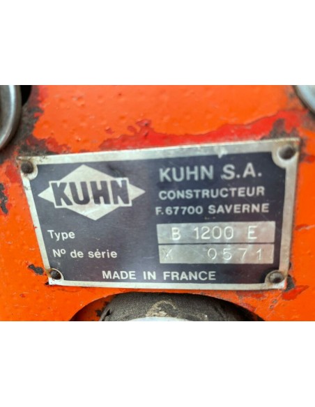 DESENSILADORA CON POTRO KUHN US-2493